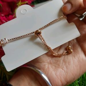 Rose Gold Rhinestone Bracelet✨️