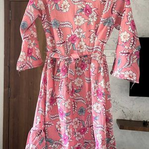 Floral Short Kurti 🌸