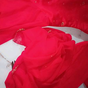 Bhut Khubsurat Silk Suit