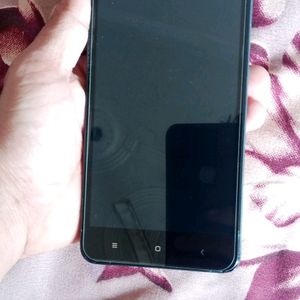 MI Redmi 4A (2/16)