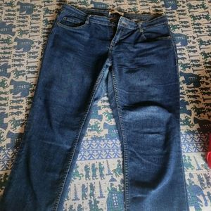 Max Jeans