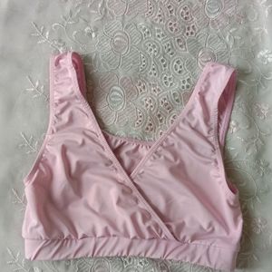 Pale pink active wear