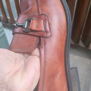 Red tape Pure Leather Shoe