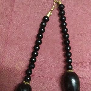 Black Beaded Necklace