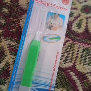 Flashlight Earpick