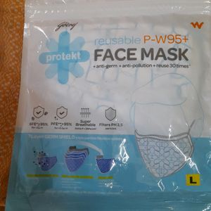 New 4 Packs Of Masks