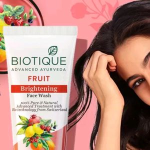 Biotique Fruit Brightening Facewash