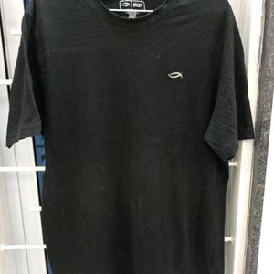 Black t-shirt