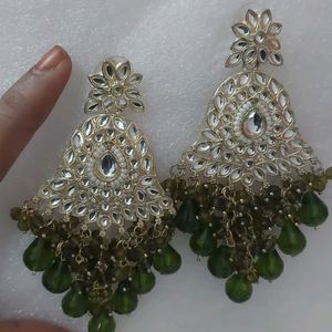 Mehendi Earing