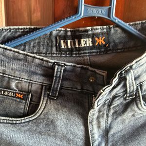 Sizs 28 Men’s Jeans Good Condition