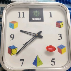 Rubik's Cube Clock (New Condition)