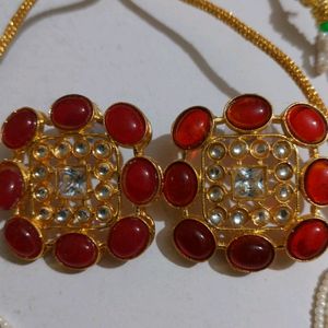 New Beautiful Necklace Set