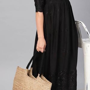 M size Libas black Embroidered A-line Dress