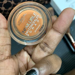 L’Oreal Paris colour corrector