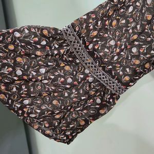 Brown floral top for womens!