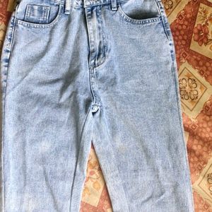 Urbanic Straight Leg Denim Faded Blue Jeans