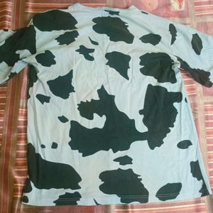 Cow Print Tshirt (Unisex)