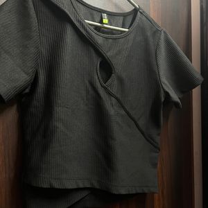 (price Drop!)Tokyo Talkies Women Black Top