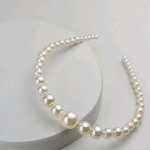 White Pearl Bow And Hair Band Combo Pack