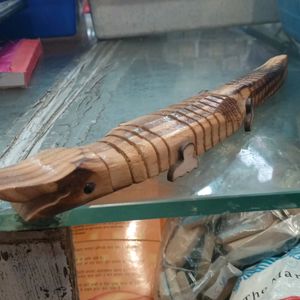 A Wooden Crocodile 🐊 Toy