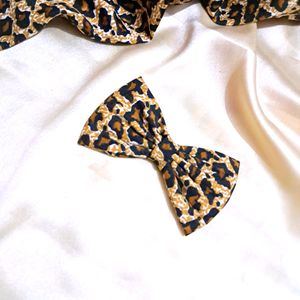 Scrunchie And Bow Printed