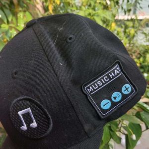 NEW BLUETOOTH CAP, WIRELESS