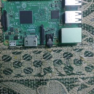 Raspberry Pi 3b+ New Condition 1gb Ram