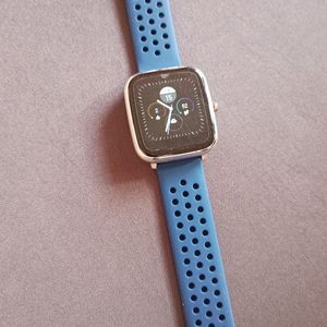 Noise Qube 1.4 Inch Smartwatch