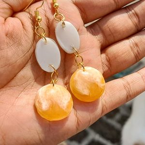 Set Of Two Beige White Marbel Design Earrings Women Girls Party Casual Job Work School College Summer Winter Jewellery Silver Gold Gift Birthday Present Sun Light Stone Crystal Art Pearl Aesthetic