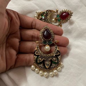 Kundan Red And Green Earrings