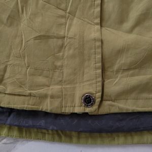 NORTHFACE GORETEX WINDCHEATER JACKET OLIVE