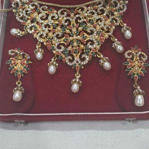 Jewellery Set With Box