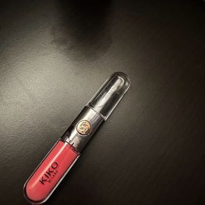 Kiko Milano Unlimited Double Touch Liquid Lipstick