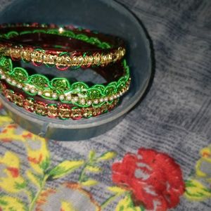 Chudiya Bilkul Nayi Jaise | Beautiful Bangles