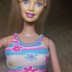 Basic 2000s Barbie Doll