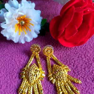 Light Weight Golden Jwellery Set