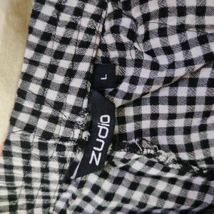 Zudio Checkered Shorts