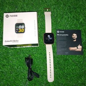 Noise Colorfit Qube Smart Watch