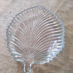 Glass Tray (Leaf)