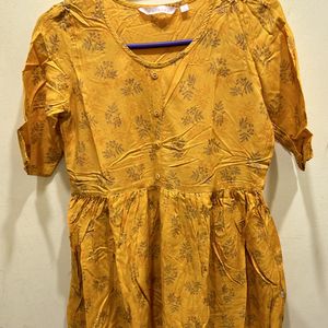 Avaasa Yellow Kurta Size S