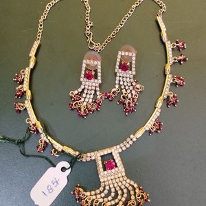 Necklace With Earing Set