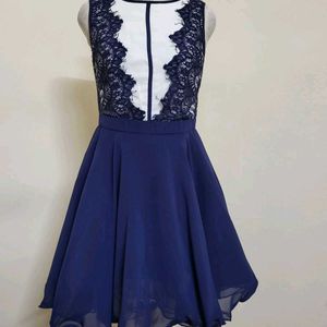 Navy Blu Dress