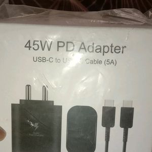 A 45w   SAMSUNG Adaptor And Cable