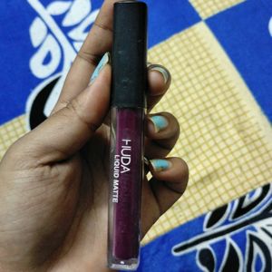 Combo Huda Beauty  Brown And Maroon Colour Lipstic