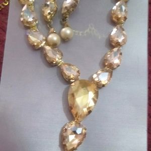 Beautiful Golden Stone Work Set