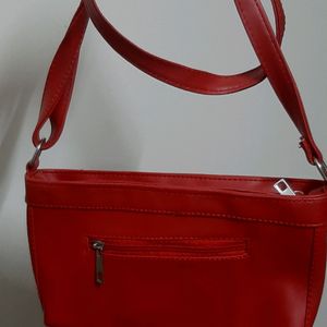 Red Lightweight, Flat Slingbang With Three Zippers