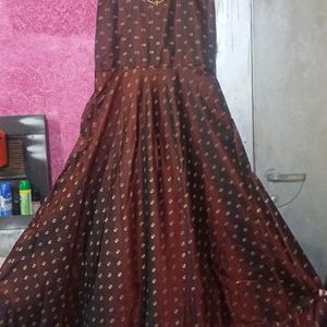 Mehroon Gown XXL