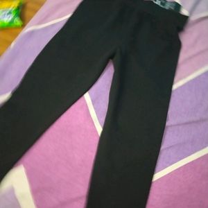 Black Jegging Size L