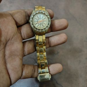 Watches ⌚ For Women Multiple Brands (No Battery🔋)