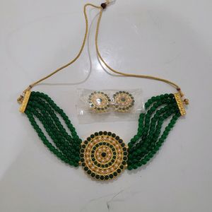 Green Beads Pearl Necklace Set with Earring